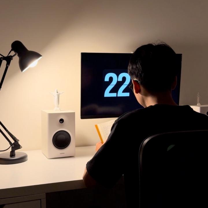 Việt Hưng Nguyễn