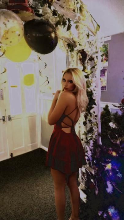Scarlett Moat