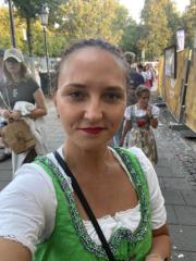 Adela Turoczi
