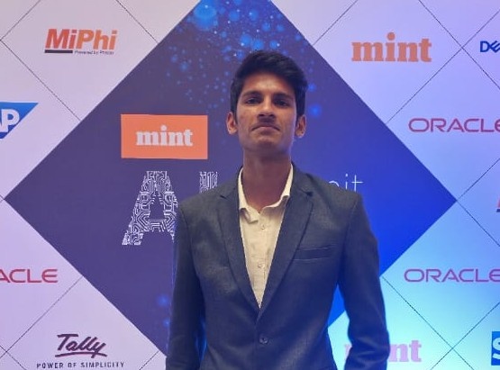 Aniruddhan R m