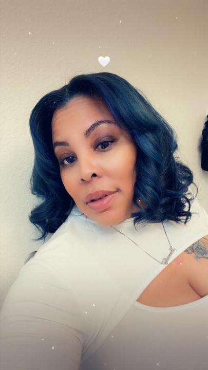 Shaundra Wells