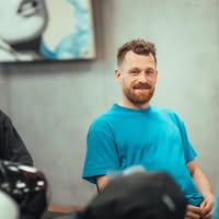 R.Skynique Alistair Christie