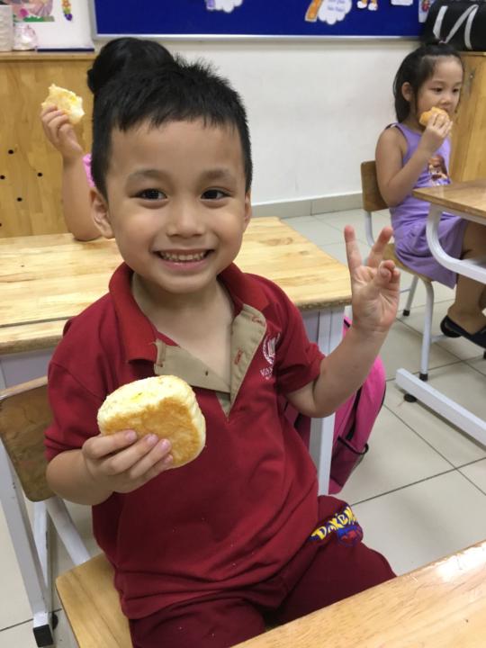 Hoai Thuy
