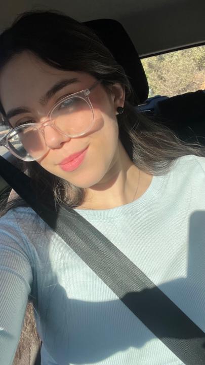 Lore Zazueta