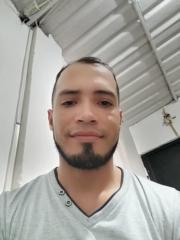 Alberto Leon