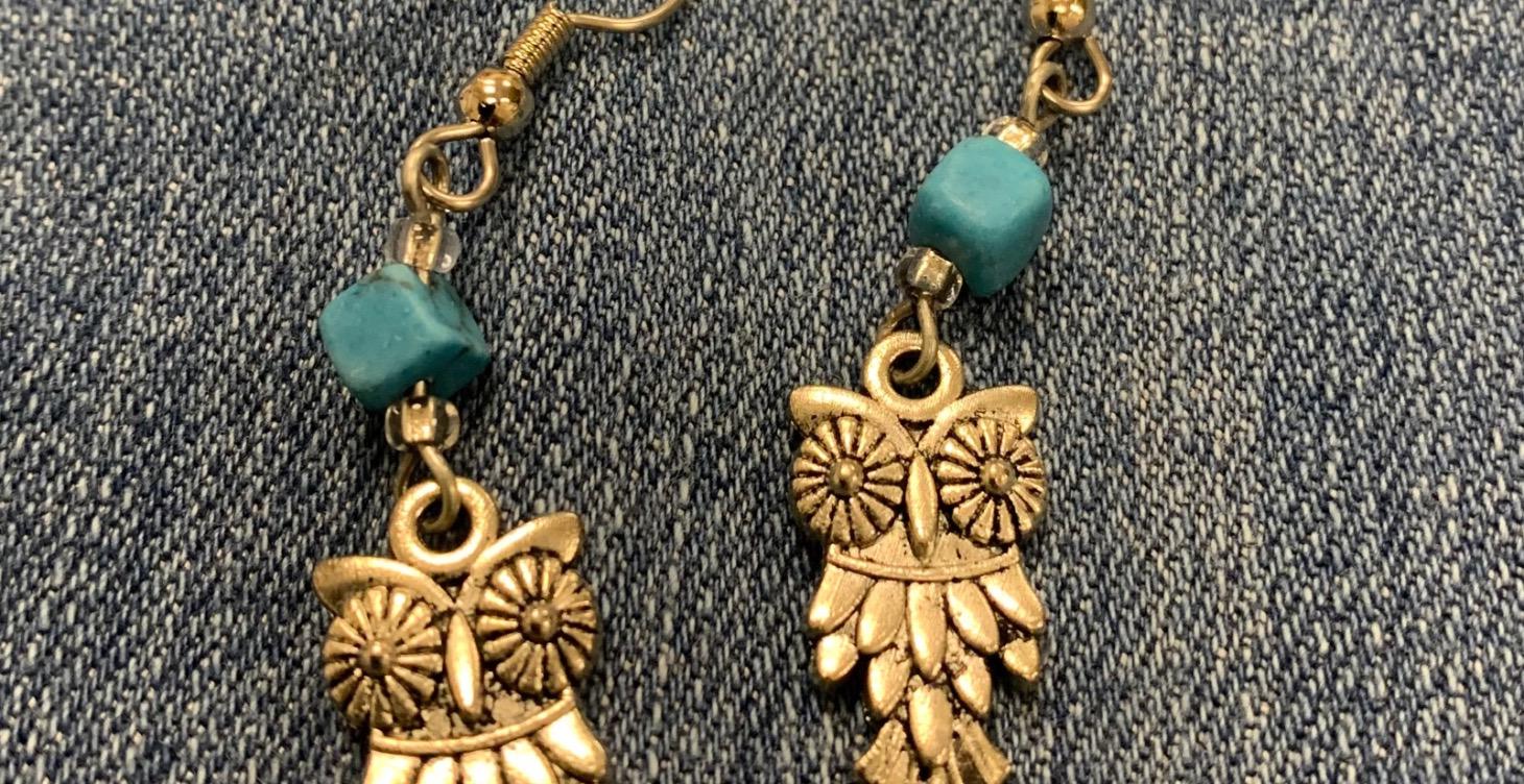 Let’s make some earrings!!