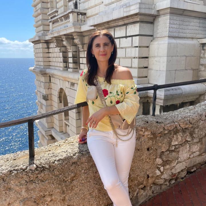 Anita Bota