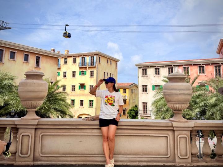 Ly Bạch