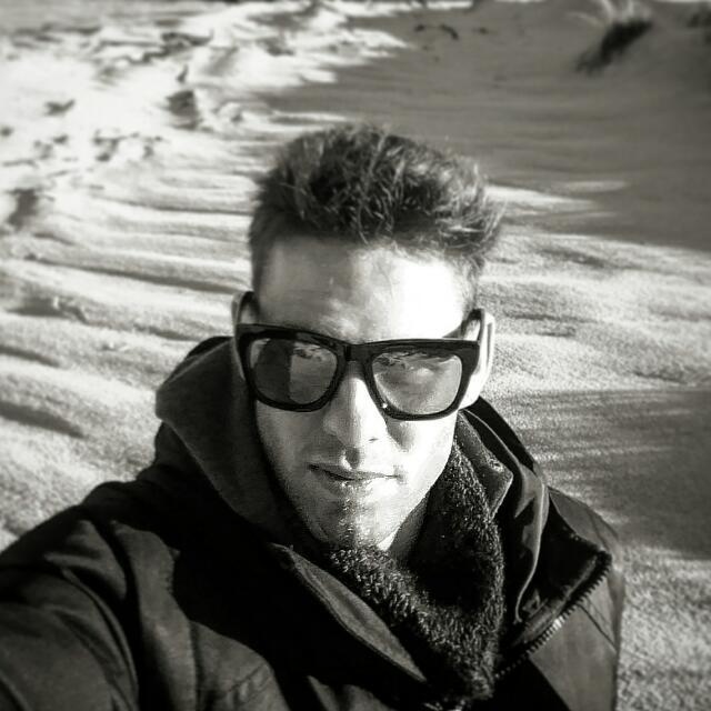 Dennis Manefeldt