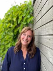Lynne Ellis