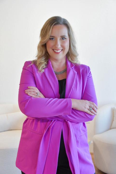 Amanda Jones