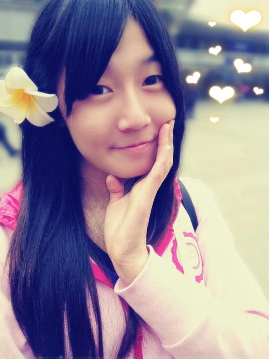 Jingru Huang