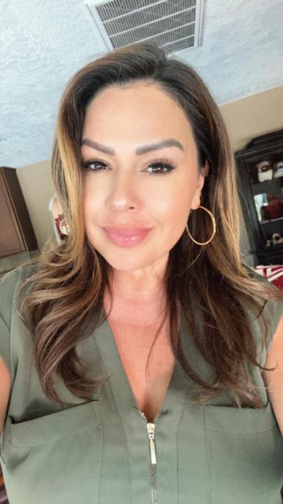 Mirna Hernandez