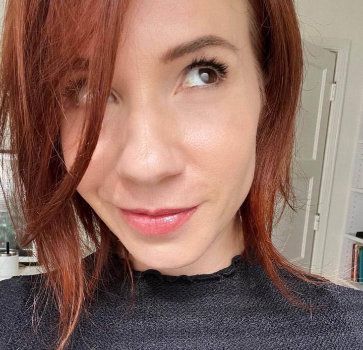 Ella Light