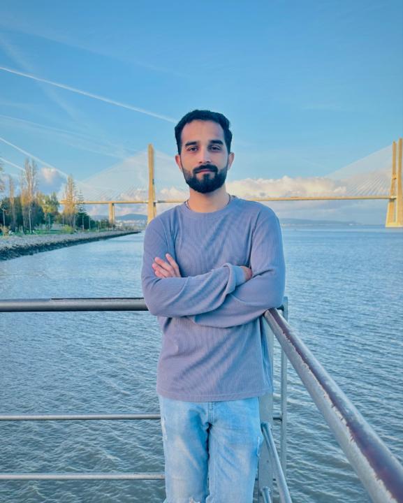 Zeeshan Khan