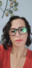 Minerva D Leura Flores