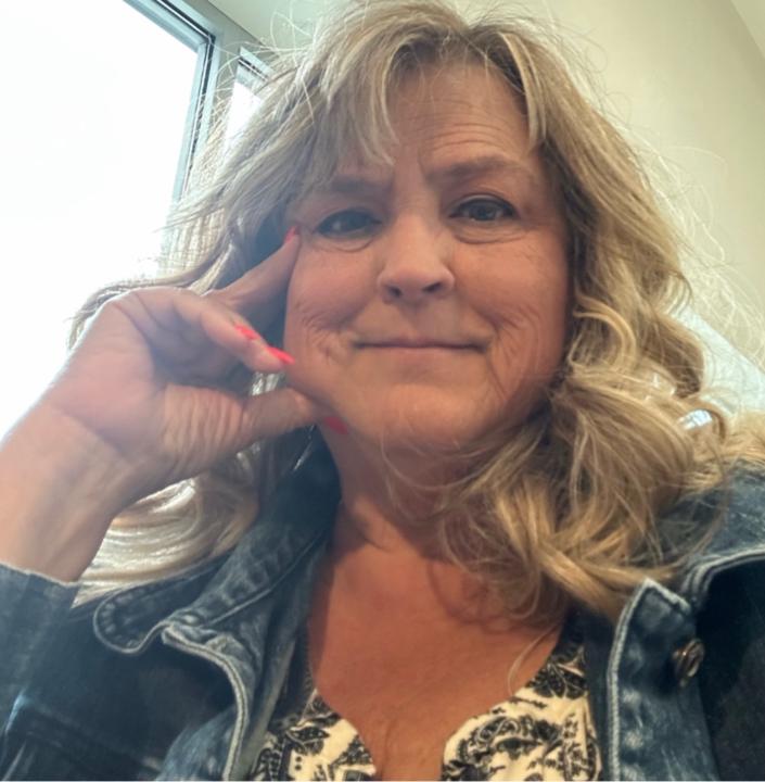 Shari Caswell