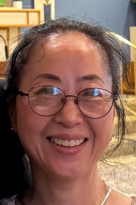 Eun Lee