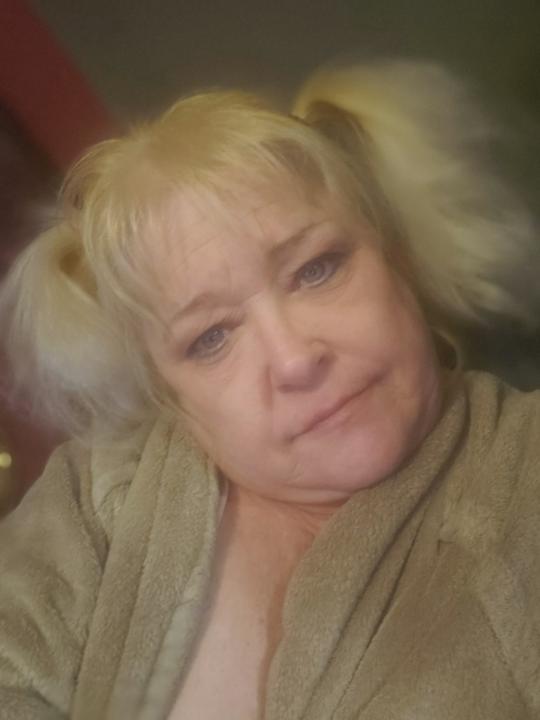 Tanya Peche