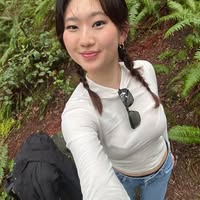 Mona Lee