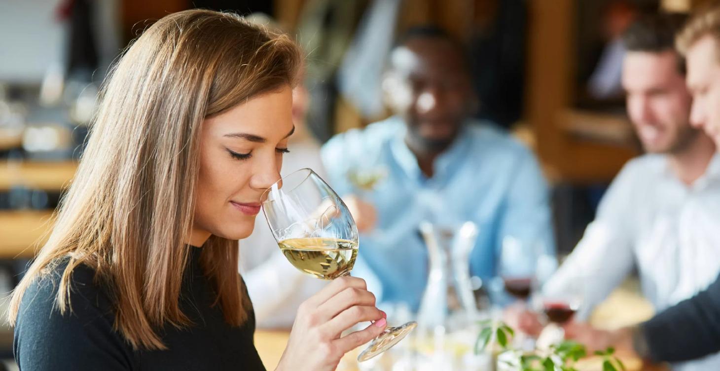 How to Taste Wine Like a Rockstar