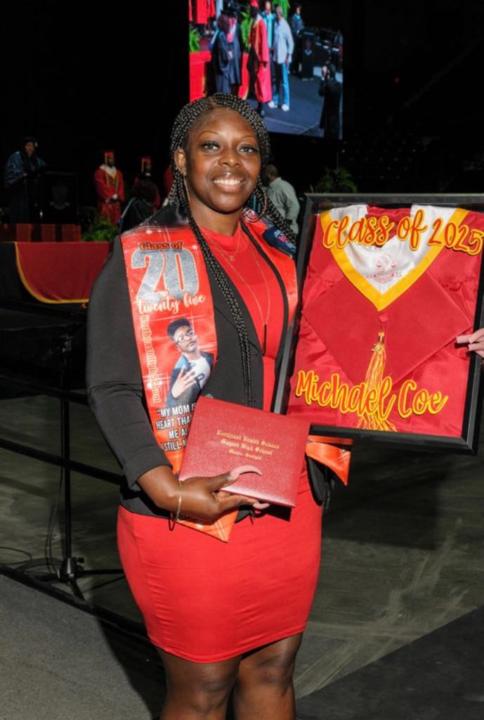Angela Williams