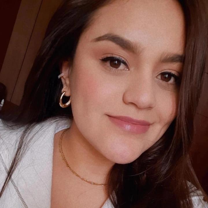 Mishell Alejandra Rojas E.