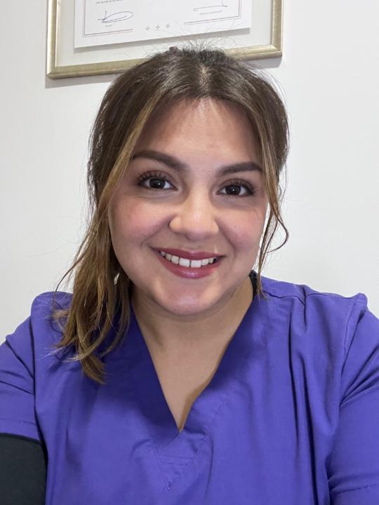 Leslie Castro