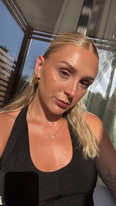 Hollie Dixon