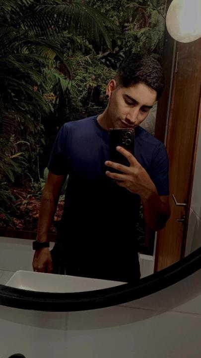 Emanuel Bravo