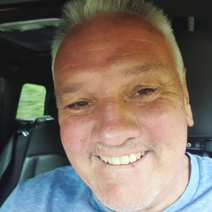 Biĺl Emmett-Callaghan