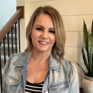 Sharon Zahradnek