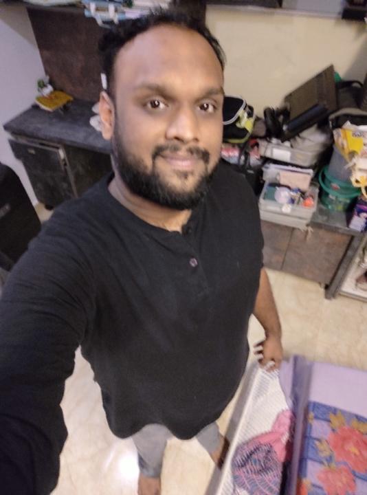 Dhinesh Vm