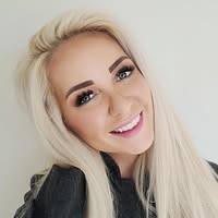 Carinne White