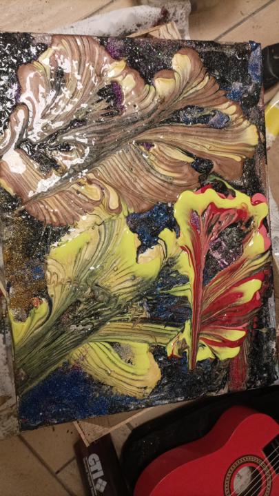 Sons paint.. 7 years