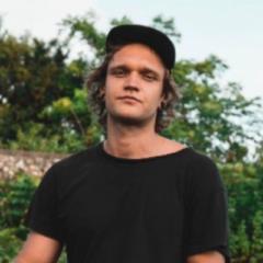 Tomas Jay