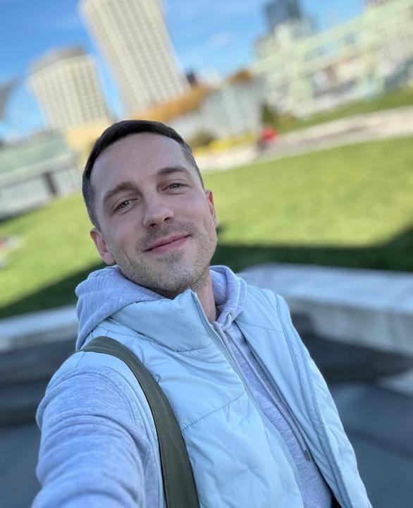 Timothy R. Macmillan