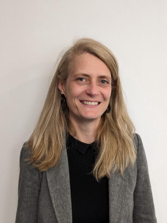 Caroline Tarnaud