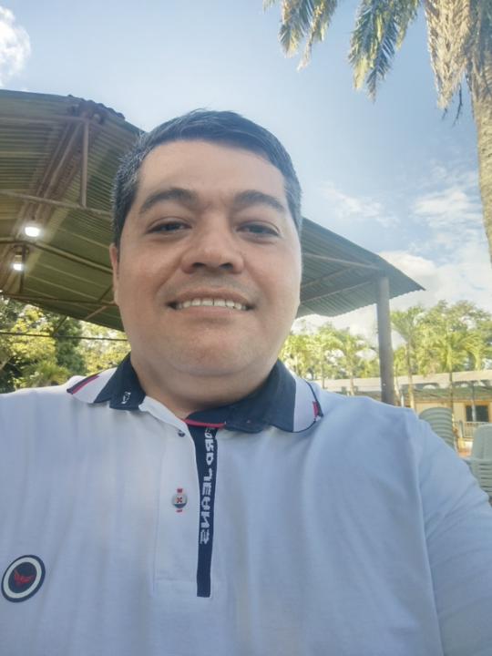 Efrén Candela