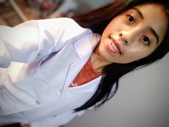 Anita Katherine Velez Mamani