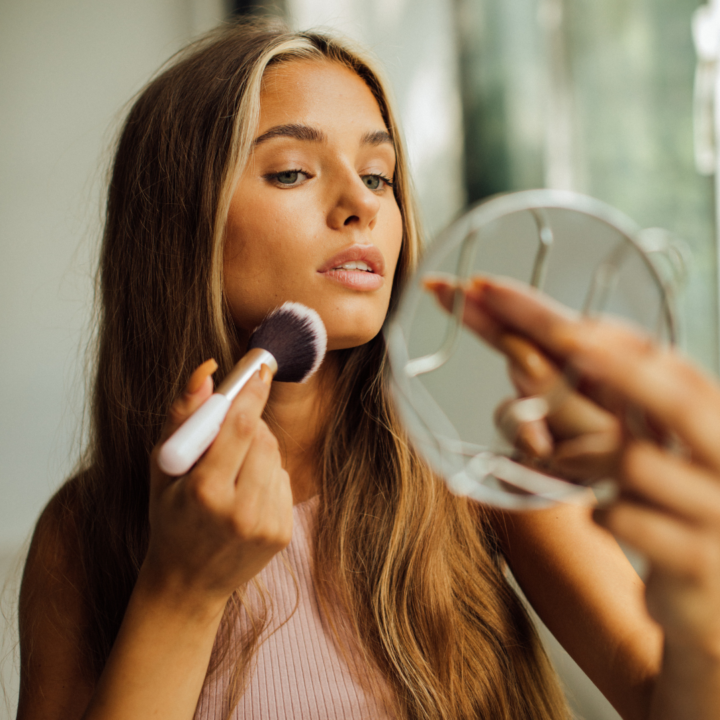 Was ist Dein liebstes Drogerie Make-up Produkt, das mit High-End mithalten kann?