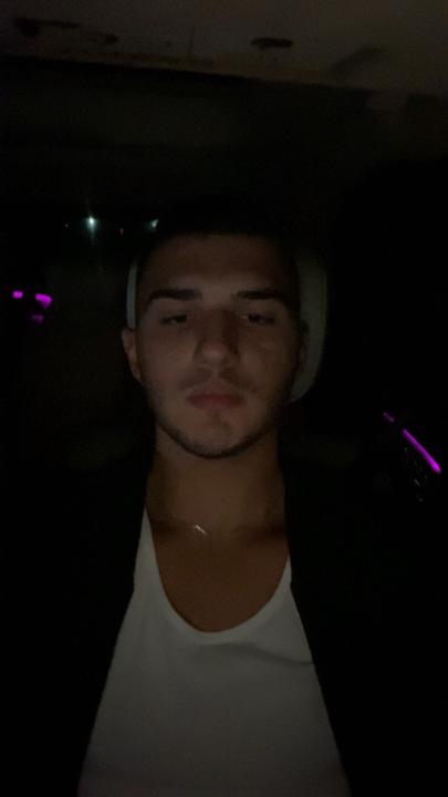 Stiv Sinella