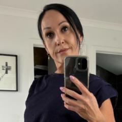 Toni Bell