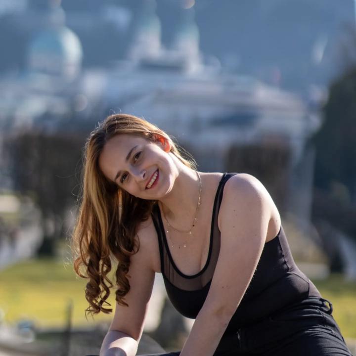 Nina Reich