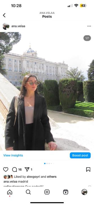 Ana Cristina Vela