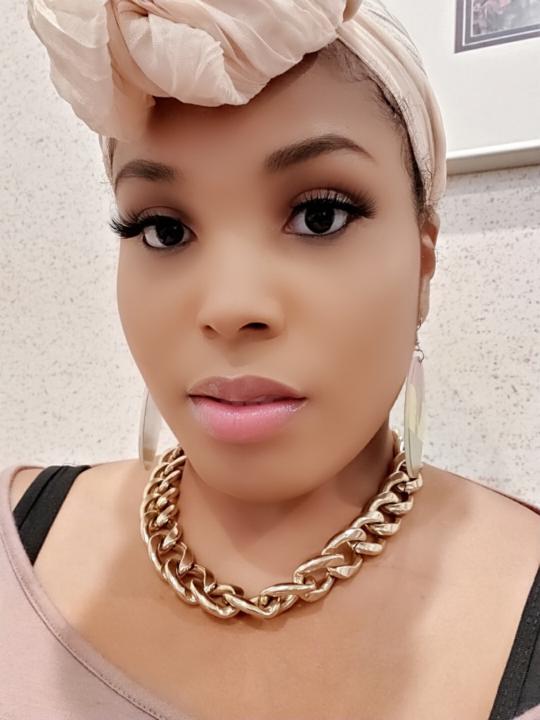 Deonna White