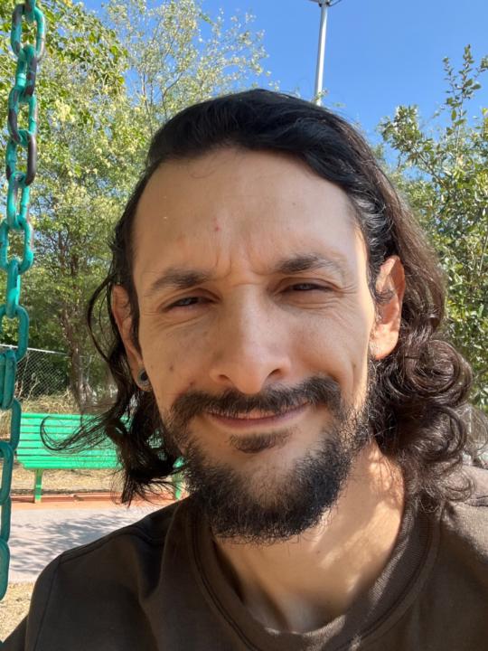 Cristian Navarro