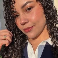Estefy Dibello