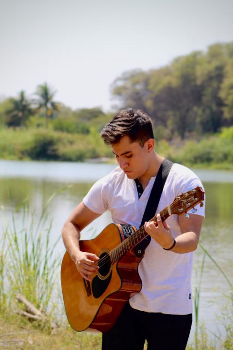 Rafael Gonzales Oquelis