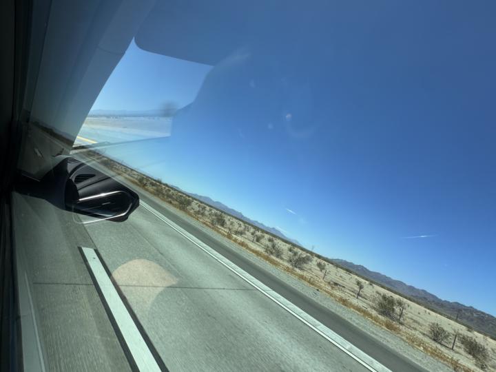On my way TO CALI 🏖️ 